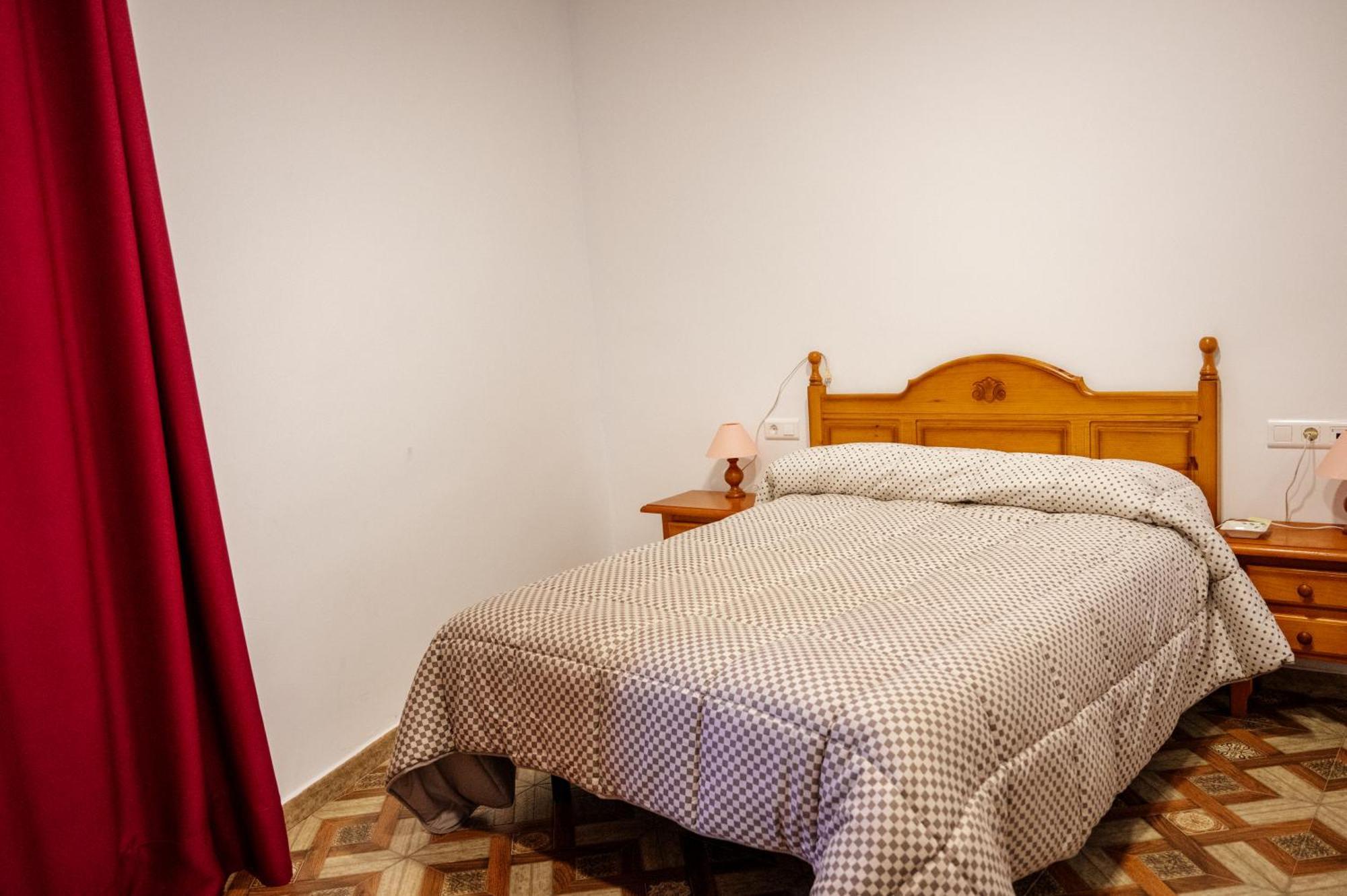 Rollo Campillo Appartement Trujillo Buitenkant foto
